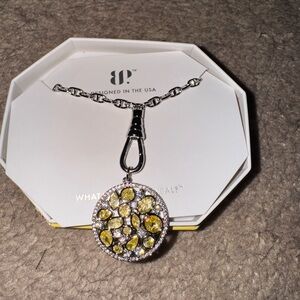 Chic Silver and Yellow Gemstone Necklace